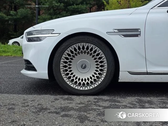 Genesis G90 id 3254086 из Кореи 10