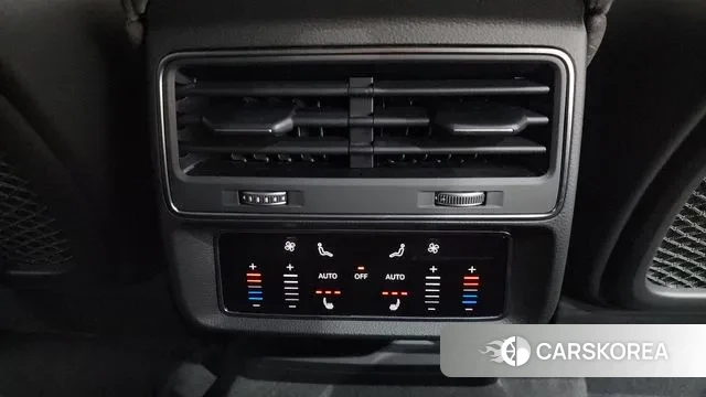 Audi RSQ8 (4M) id 3432158 из Кореи 10