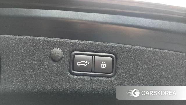 Hyundai The New Grandeur IG id 3843755 из Кореи 10