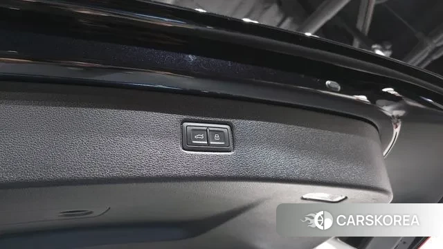 Audi Q7 (4M) id 3045046 из Кореи 10