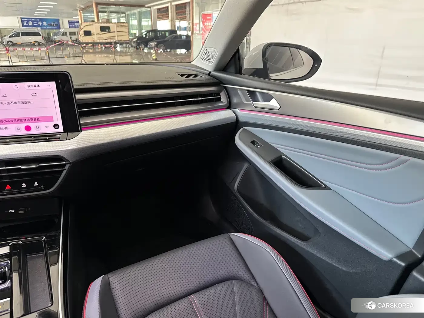 Volkswagen Lamando id 4583667 из Китая 10