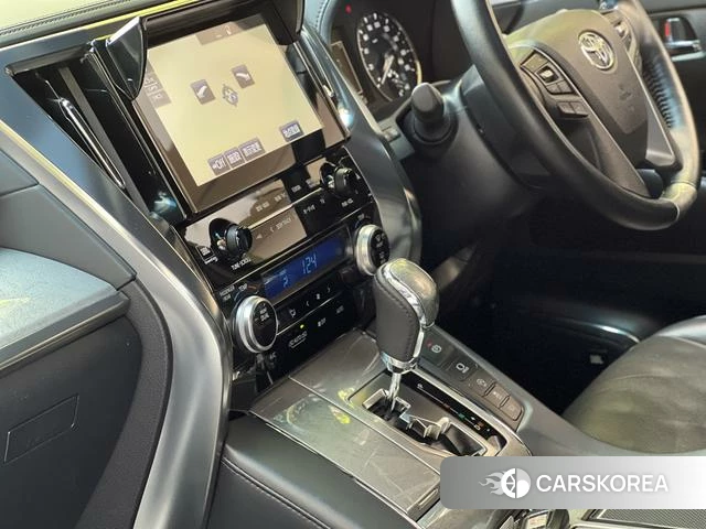 Toyota Elfa id 4239682 из Китая 10