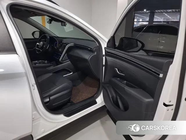 Hyundai Tucson (NX4) id 3746832 из Кореи 10