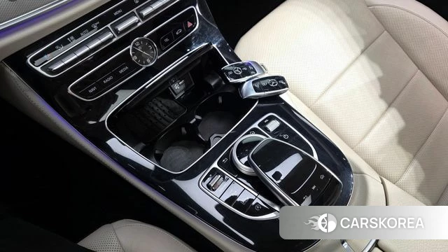 Mercedes-Benz E-Class W213 id 4520654 из Кореи 10