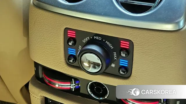 Rolls-Royce Ghost id 2563538 из Кореи 10