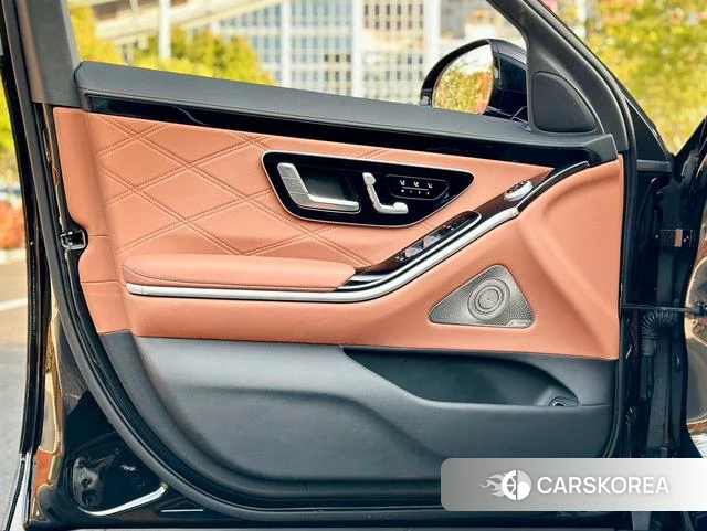 Mercedes-Benz Maybach S-class id 4271454 из Китая 10