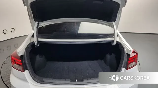 Hyundai The New Avante AD id 3748308 из Кореи 10