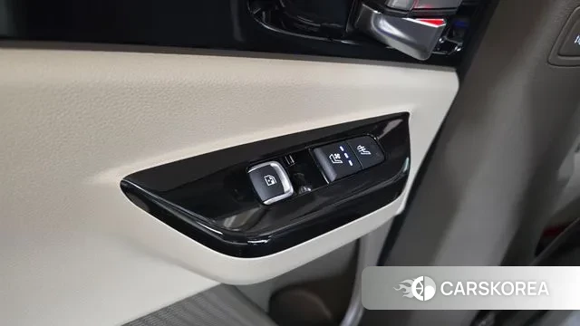 Kia Carnival 4th generation id 3507797 из Кореи 10