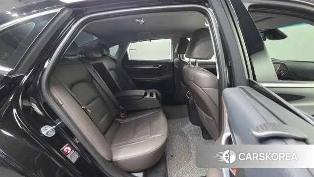 Hyundai Grandeur IG id 3351283 из Кореи 10