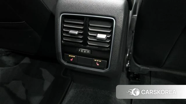 Volkswagen The New Passat id 3820908 из Кореи 10