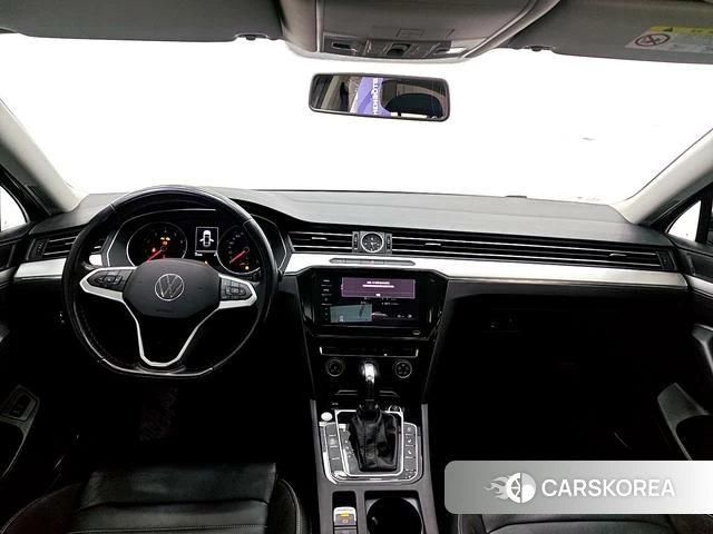 Volkswagen Magotan id 4218210 из Китая 10