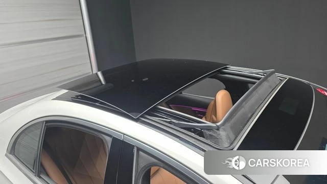 Mercedes-Benz E-Class W214 id 4602546 из Кореи 10