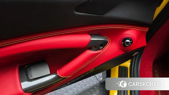 Ferrari F8 Tributo id 4585322 из Кореи 10