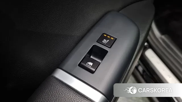 Hyundai Grandeur (GN7) id 3058100 из Кореи 10