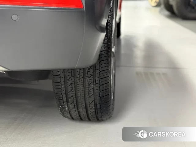 Hyundai Kona id 3687630 из Кореи 10