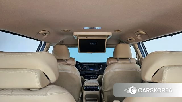 Kia The New Carnival id 4465416 из Кореи 10