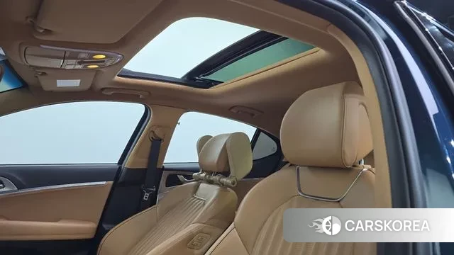 Genesis The New G70 id 3640411 из Кореи 10