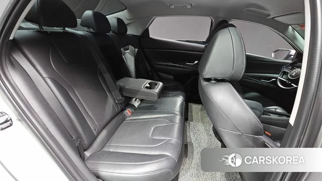 Hyundai Avante Hybrid (CN7) id 4848190 из Кореи 10