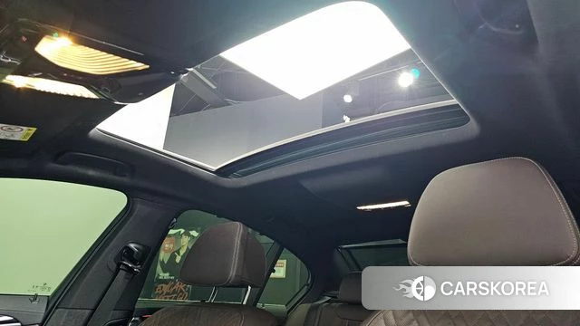 BMW 5 Series (G30) id 3883572 из Кореи 10