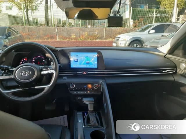 Hyundai Avante (CN7) id 3915642 из Кореи 10