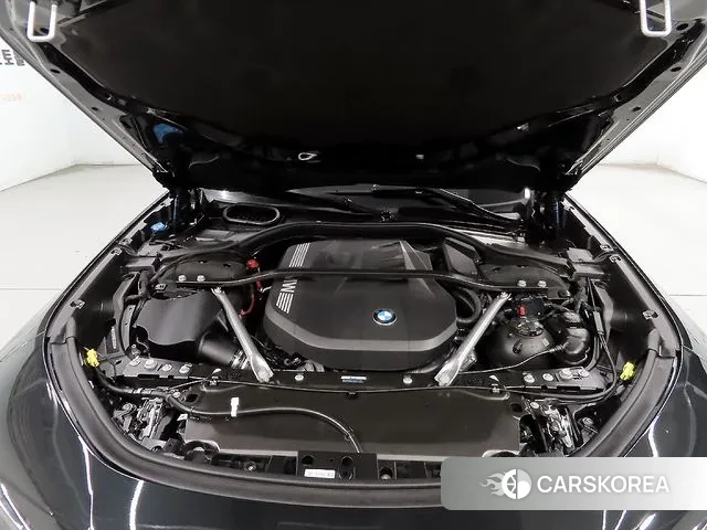 BMW 7 Series (G70) id 3549927 из Кореи 10