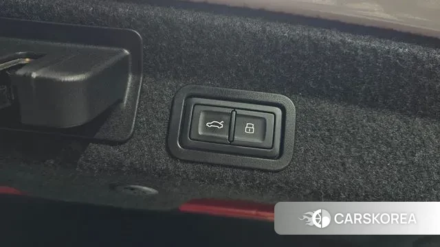 Audi A6 (C8) id 3368158 из Кореи 10