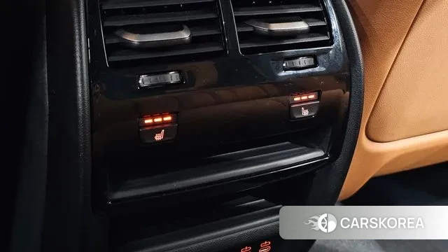 BMW 5 Series (G30) id 3497733 из Кореи 10