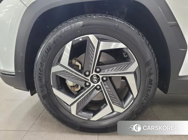 Hyundai Tucson (NX4) id 3378341 из Кореи 10