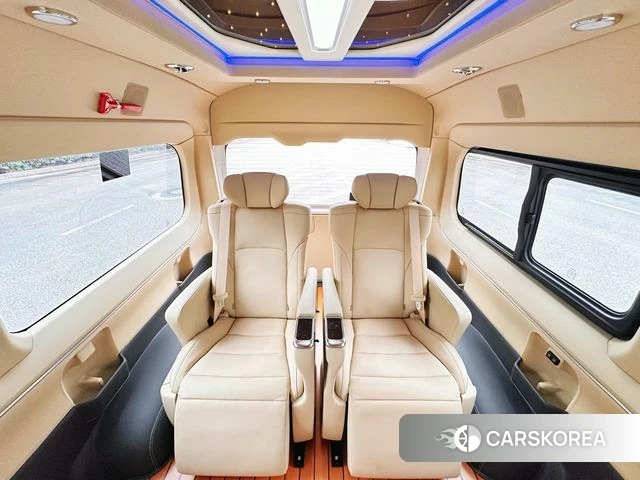 Toyota Hiace id 4261832 из Китая 10