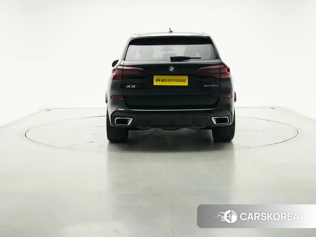 BMW X5 id 4300924 из Китая 10