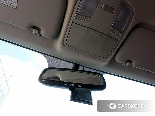 Kia Stonic id 4546960 из Кореи 10