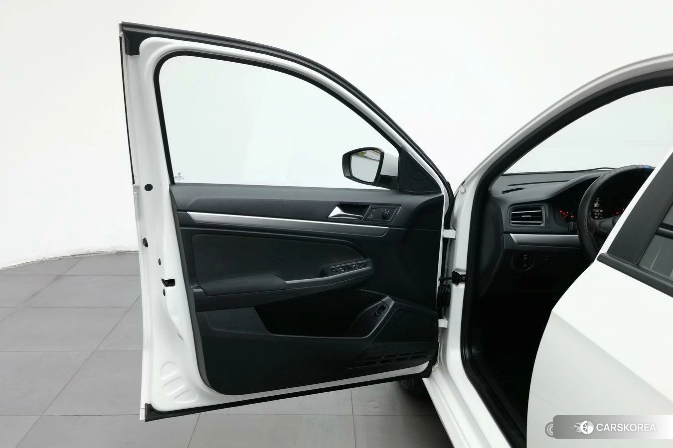 Volkswagen Lavida id 4513856 из Китая 10