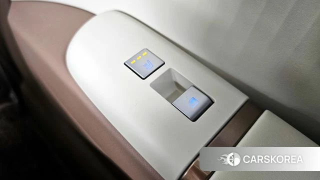 Hyundai Grandeur Hybrid (GN7) id 4400397 из Кореи 10
