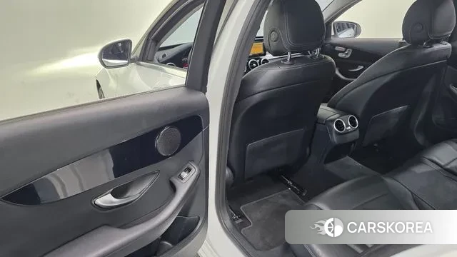 Mercedes-Benz C-Class W205 id 3708854 из Кореи 10