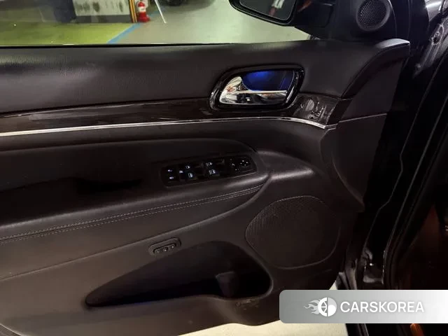 Jeep Grand Cherokee id 3098237 из Кореи 10