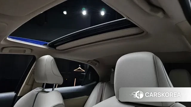 Toyota Camry (XV70) id 3120013 из Кореи 10