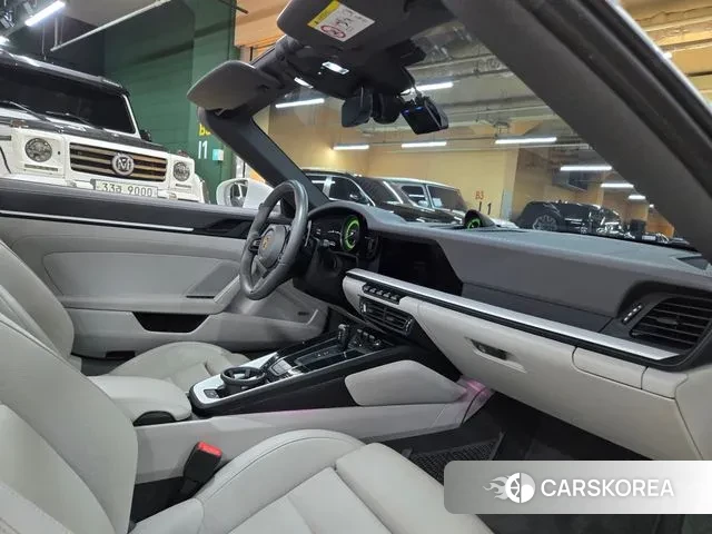 Porsche 911(992) id 3462758 из Кореи 10