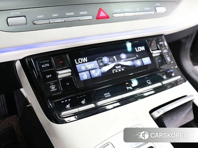Hyundai The New Grandeur IG Hybrid id 4382364 из Кореи 10
