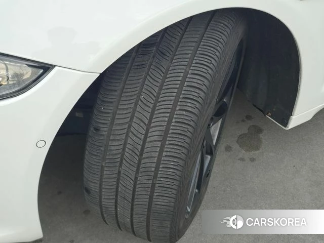 Jaguar All New XJ id 4642989 из Кореи 10