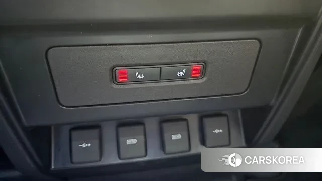 Land Rover Defender (L663) id 3753444 из Кореи 10