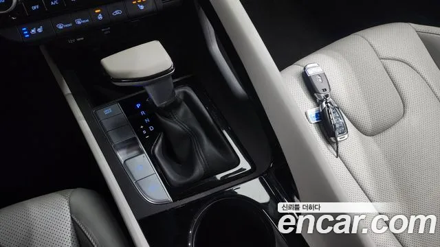 Hyundai Avante Hybrid (CN7) id 2699933 из Кореи 10