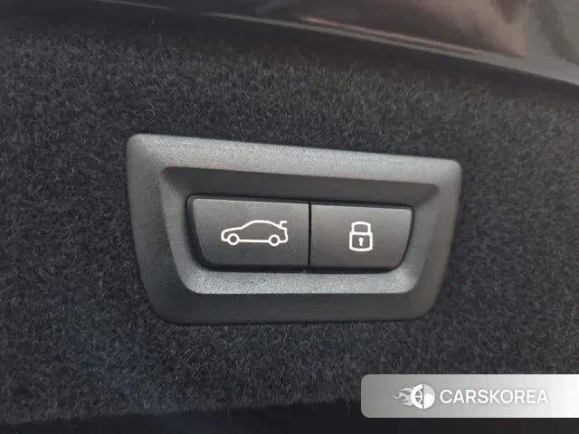 BMW 8 Series (G15) id 3775893 из Кореи 10