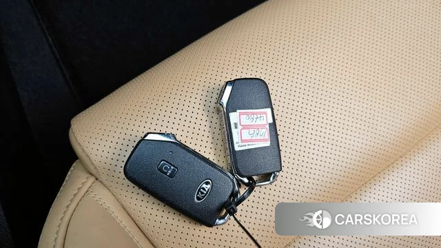 Kia K7 Premier id 3800324 из Кореи 10