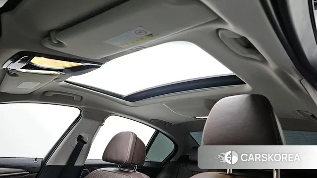 BMW 5 Series (G30) id 3687240 из Кореи 10