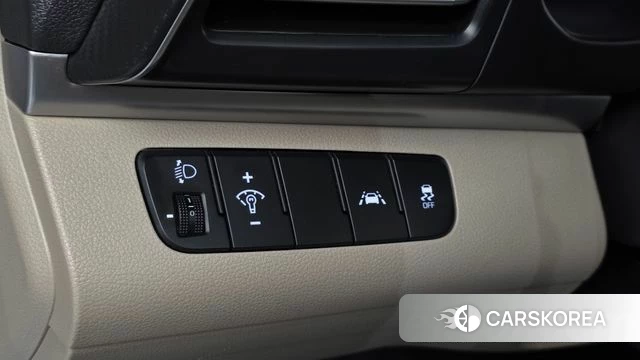 Hyundai The New Avante AD id 4447187 из Кореи 10