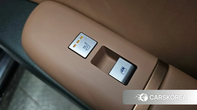 Hyundai Grandeur (GN7) id 4349626 из Кореи 10