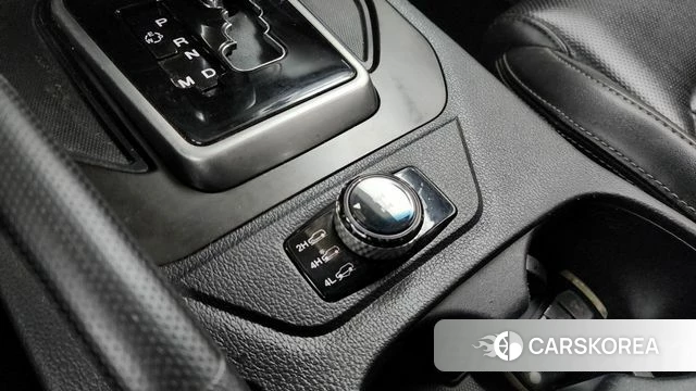 Ssangyong Rexton Sports id 4477183 из Кореи 10