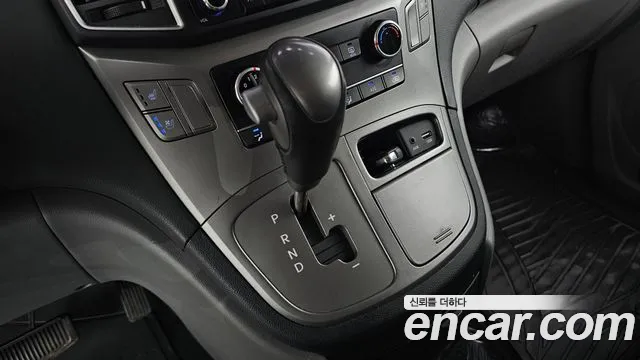 Hyundai The New Grand Starex id 2791440 из Кореи 10