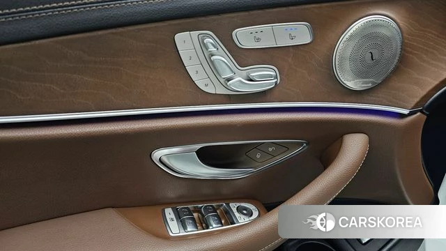 Mercedes-Benz E-Class W213 id 4702630 из Кореи 10