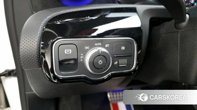 Mercedes-Benz A-Class W177 id 4416122 из Кореи 10